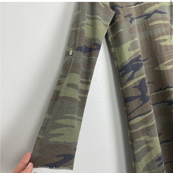 Z Supply Long Sleeve Camo Dress Camouflage Size Small - Picture 4 of 16
